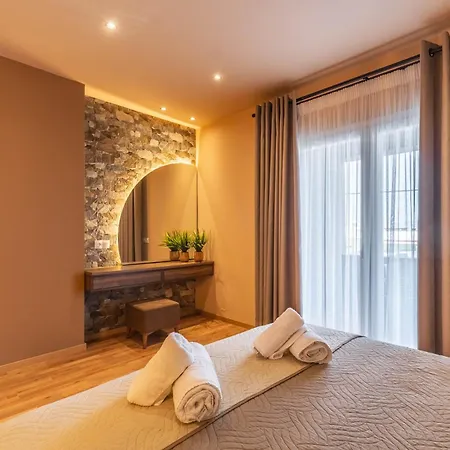 Semiso Aparthotel *
