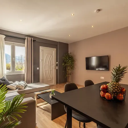 Aparthotel Semiso